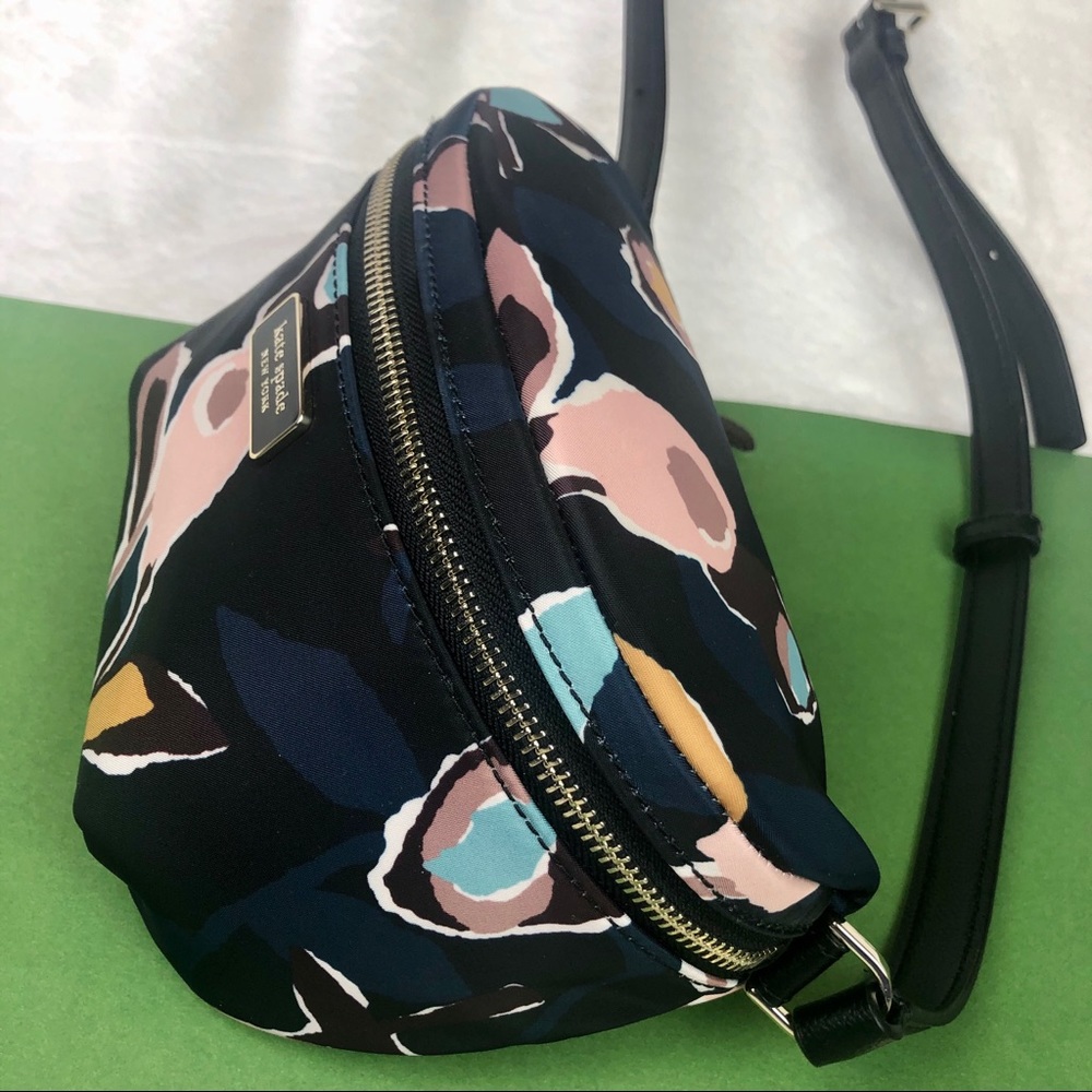 🎉HP🎉NWT Kate Spade Dawn “Paper Rose” Belt Bag - Picture 5 of 11